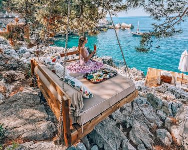 Aymes Hotel