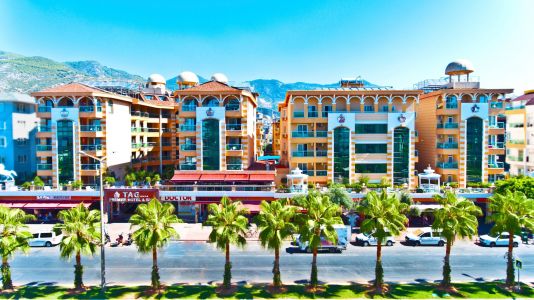 TAC PREMIER HOTEL & SPA