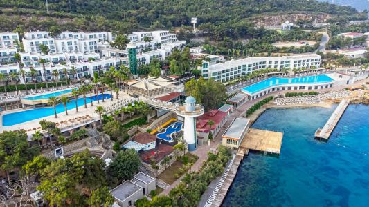 BLUE DREAMS RESORT