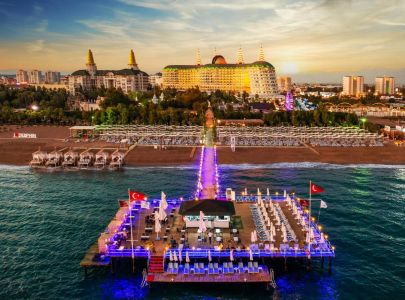 DELPHIN IMPERIAL